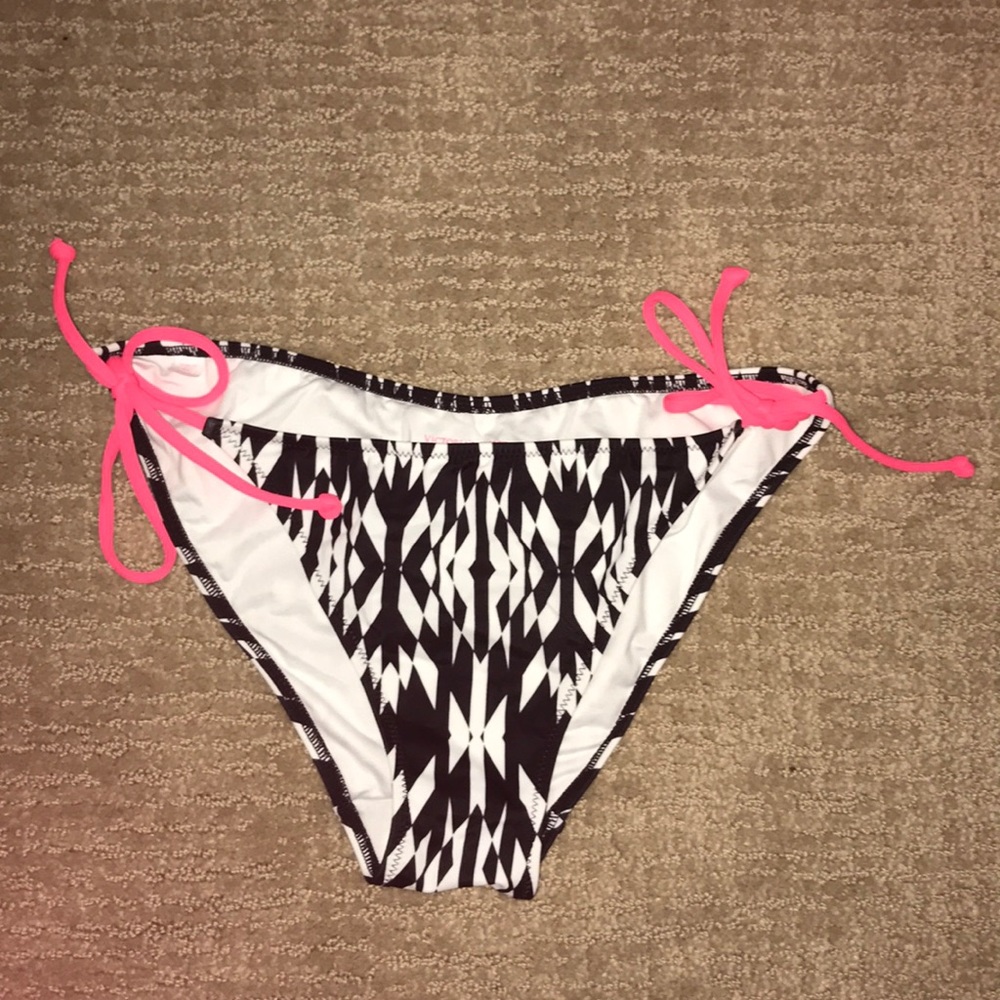Victoria’s Secret Swimsuit Bottoms